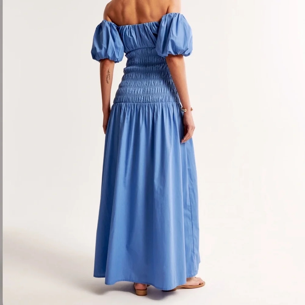 Abercrombie & Fitch Smocked Drop-Waist Dress Puff Sleeve in Blue Size Medium - Picture 1 of 5